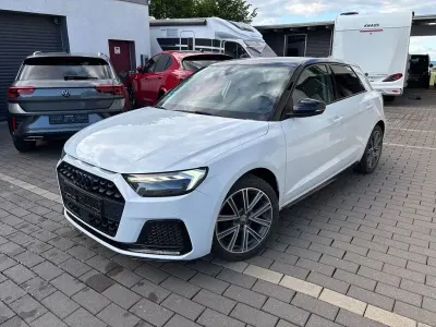 Gebraucht Audi A1 Sportback Advanced Plus 95 PS (69 kW) 2020 Weiß Kleinwagen