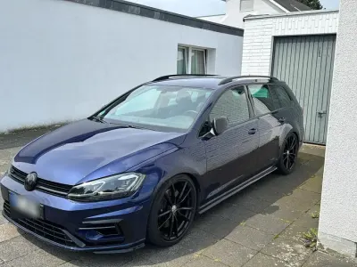 Gebraucht VW Golf VII R 310 PS (228 kW) 2018 Blau Kombi