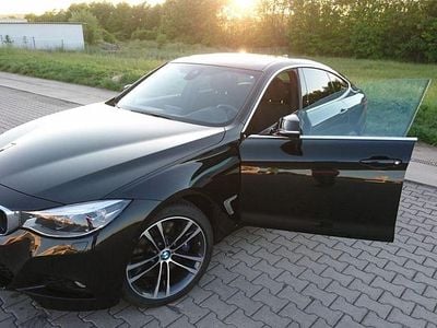 Gebraucht BMW 330 Gran Turismo M Sport 258 PS (189 kW) 2016 Schwarz Limousine
