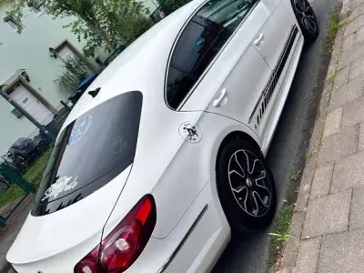 Gebraucht VW CC 170 PS (125 kW) 2010 Weiß Limousine