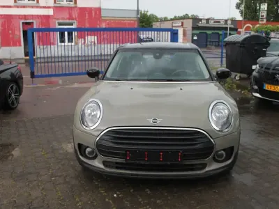 Gebraucht Mini Cooper D Clubman 150 PS (110 kW) 2019 Grau Kombi