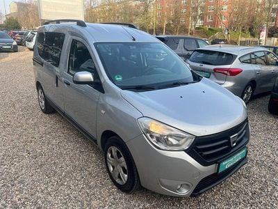 Usata Dacia Dokker Lauréate 116 CV (85 kW) 2014 Grigio Monovolume