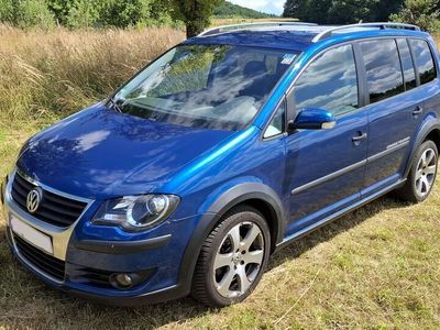 VW Touran Cross