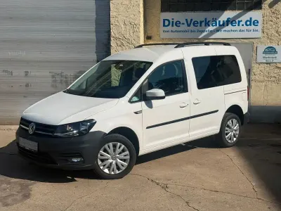 Gebraucht VW Caddy Trendline 122 PS (89 kW) 2019 Weiß Van / Kleinbus