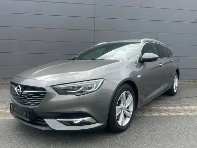 Gebraucht Opel Insignia Business Innovation 170 PS (125 kW) 2018 Grau Kombi