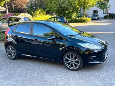 Gebraucht Ford Fiesta ST-Line 101 PS (74 kW) 2017 Schwarz Kleinwagen