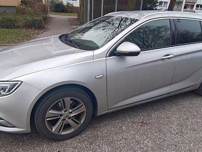 Silber Gebraucht 2018 Opel Insignia Business Limousine | 16.700 € (Etwas zu teuer)