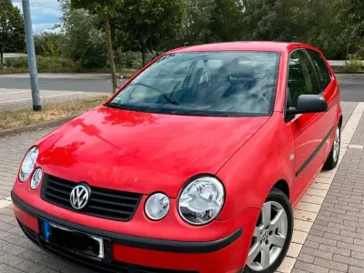 Gebraucht VW Polo 75 PS (55 kW) 2003 Rot Kleinwagen