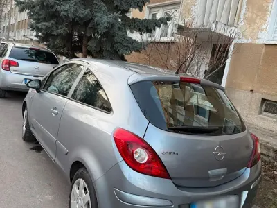 Gebraucht Opel Corsa 81 PS (59 kW) 2007 Silber Kleinwagen