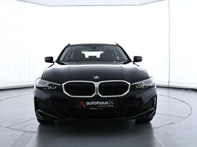 Usata BMW 330e Sport Line 292 CV (214 kW) 2023 Nero Station wagon