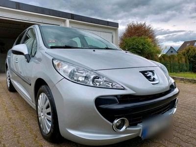 gebraucht Peugeot 207  TÜV bis 2026