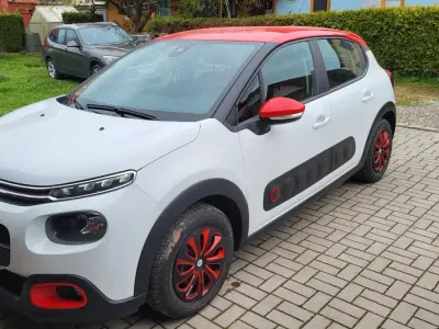 Gebraucht Citroën C3 Feel 82 PS (60 kW) 2018 Weiß Kleinwagen