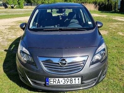 Gebraucht Opel Meriva Design Edition 120 PS (88 kW) 2011 Van / Kleinbus