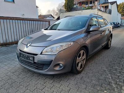 Gebraucht Renault Mégane GrandTour 106 PS (77 kW) 2009 Grau Kombi