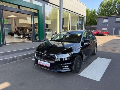 Second-hand Skoda Fabia Essence 80 CP (58 kW) 2024 Negru Hatchback