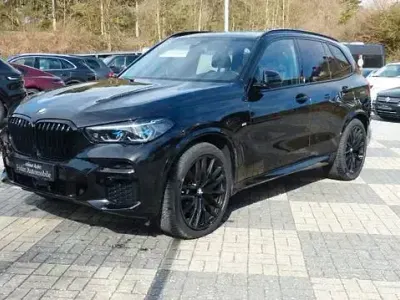 Gebraucht BMW X5 M Sport 460 PS (338 kW) 2023 Schwarz SUV