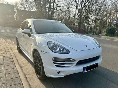 Gebraucht Porsche Cayenne Sport 245 PS (180 kW) 2012 Weiß SUV