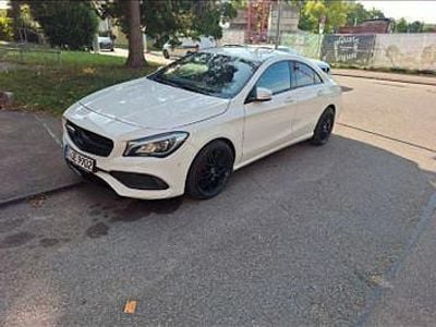 Weiß Gebraucht 2016 Mercedes CLA180 Limousine | 16.000 € (Fairer Preis)