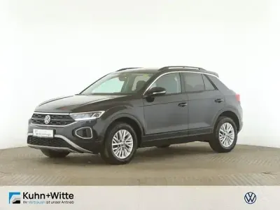 Usata VW T-Roc Life 150 CV (110 kW) 2023 Nero SUV