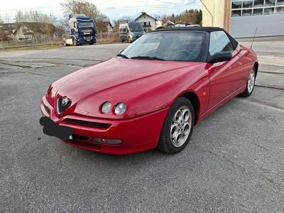 Gebraucht Alfa Romeo Spider 150 PS (110 kW) 1996 Rot Cabrio