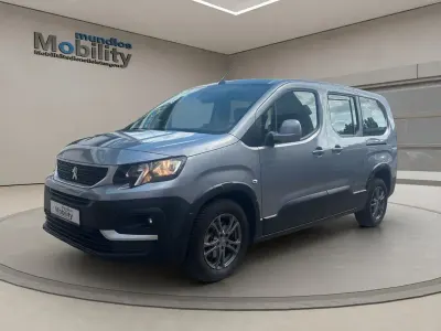 Gebraucht Peugeot Rifter Active 131 PS (96 kW) 2020 Grau Van / Kleinbus
