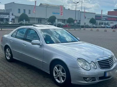 Gebraucht Mercedes E220 Avantgarde 170 PS (125 kW) 2008 Silber Limousine