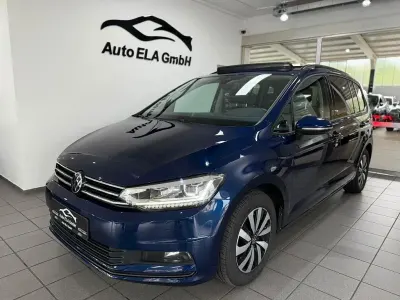 Gebraucht VW Touran 150 PS (110 kW) 2024 Atlantic blue Van / Kleinbus