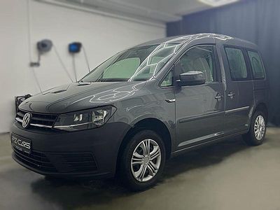 Grau Gebraucht 2016 VW Caddy Van / Kleinbus | 15.350 € (Fairer Preis)