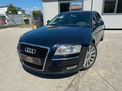 Gebraucht Audi A8 232 PS (170 kW) 2009 Blau Limousine