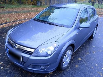 Gebraucht Opel Astra Edition 90 PS (66 kW) 2006 Limousine