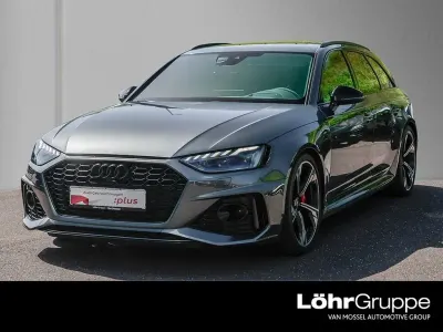 Gebraucht Audi RS4 Ambiente 450 PS (330 kW) 2023 Daytonagrau perleffekt Kombi