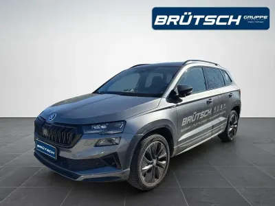 Gebraucht Skoda Karoq SportLine 150 PS (110 kW) 2024 Graphitegrau SUV