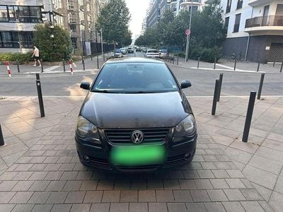 Second-hand VW Polo 69 CP (50 kW) 2009 Negru Hatchback