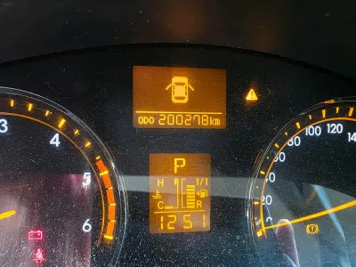 Gebraucht Toyota Avensis T2 150 PS (110 kW) 2010 Grau Kombi