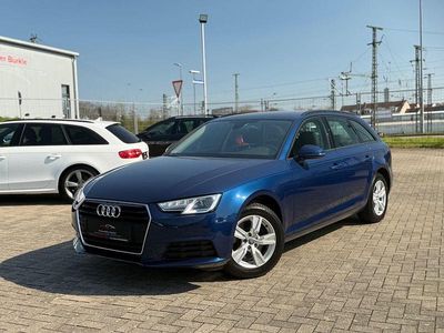 Gebraucht Audi A4 Basis 150 PS (110 kW) 2017 Blau Kombi