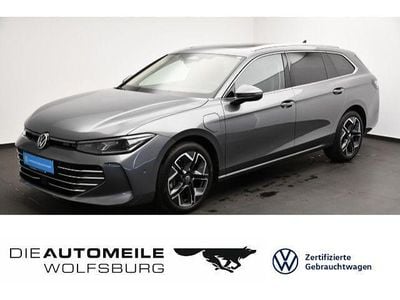 Diabasgrau metallic Gebraucht 2024 VW Passat Elegance Kombi | 39.690 € (Fairer Preis)