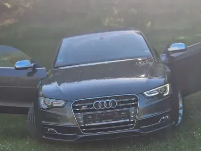 Gebraucht Audi S5 Sport 333 PS (244 kW) 2016 Grau Coupé