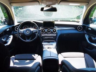 Mercedes C200