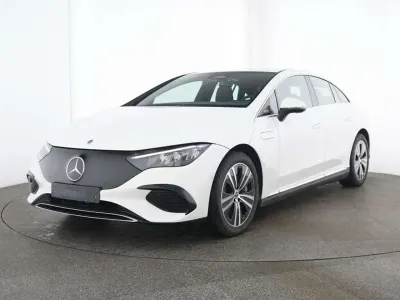 Gebraucht Mercedes EQE300 Advanced 194 kW (265 PS) 2025 Unilack polarweiß Limousine