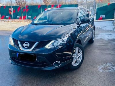 Schwarz Gebraucht 2017 Nissan Qashqai Tekna SUV | 9.800 € (Guter Preis)