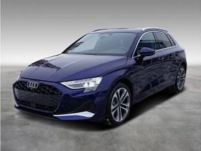 Neu Audi A3 Advanced 150 PS (110 kW) 2026 Blau (navarrablau metallic) Limousine
