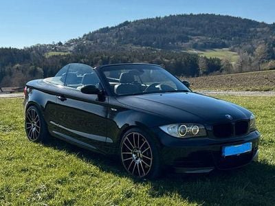 Second-hand BMW 135 Cabriolet Performance 306 CP (225 kW) 2008 Negru Cabrio