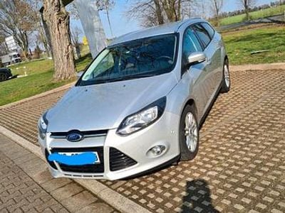 Gebraucht Ford Focus 140 PS (102 kW) 2014 Silber Kombi