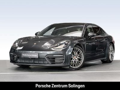 Porsche Panamera 4