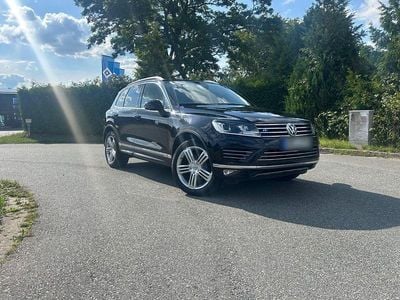 Schwarz Gebraucht 2017 VW Touareg Executive SUV | 22.299 € (Teuer)