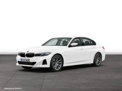 Brugt BMW 330e 292 HK (214 kW) 2025 Hvid Sedan