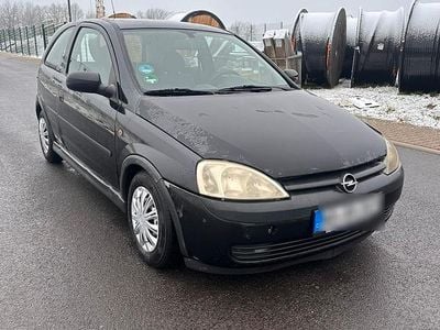 Schwarz Gebraucht 2001 Opel Corsa Sport Kleinwagen | 1.699 € (Fairer Preis)