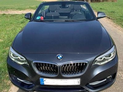 Gebraucht BMW 218 Sport Line 136 PS (100 kW) 2015 Grau Cabrio