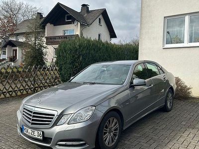 Mercedes E300