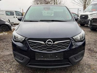 Usata Opel Crossland X Edition 110 CV (80 kW) 2019 Blu SUV